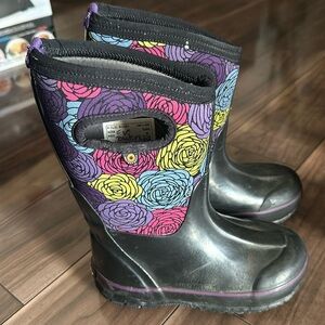 Girls winter bogg boots